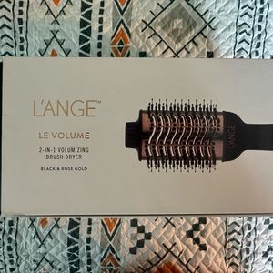 Lange Le Volume Brush